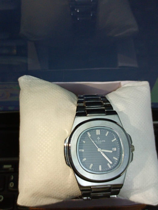 PP Blue Luminous Dial Men’s Watch With Date Adjustment