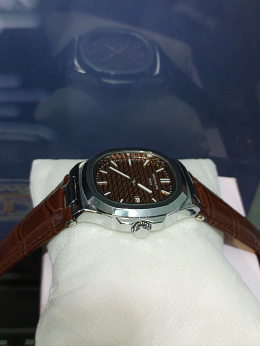 PP Blue Luminous Dial Men’s Watch With Date Adjustment